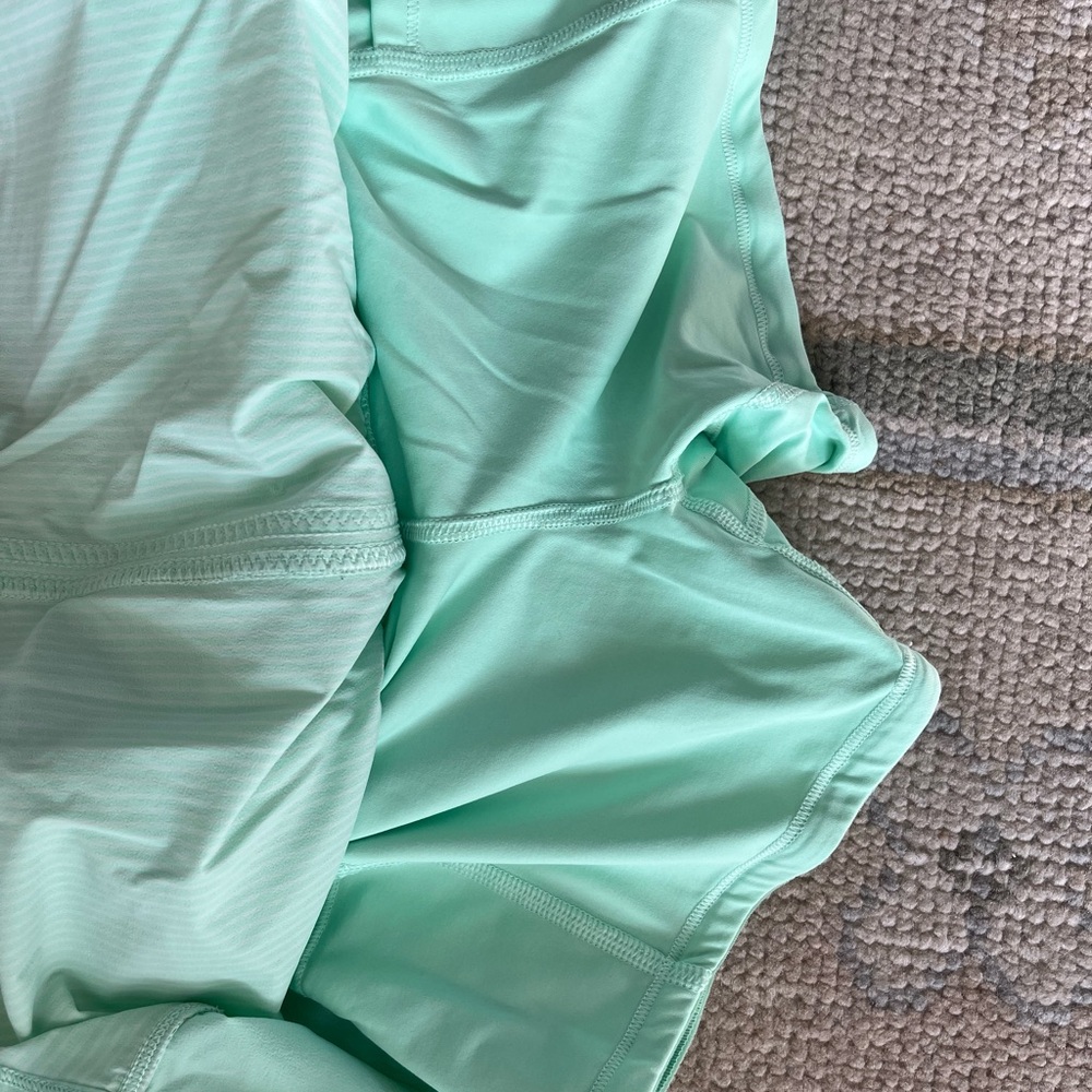 Lululemon Athletica Green and White Athletic Skirt - Picture 5 of 5